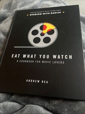 Eat What You Watch: A Cookbook for Movie Lovers by Andrew Rea 2017 Orig $25
